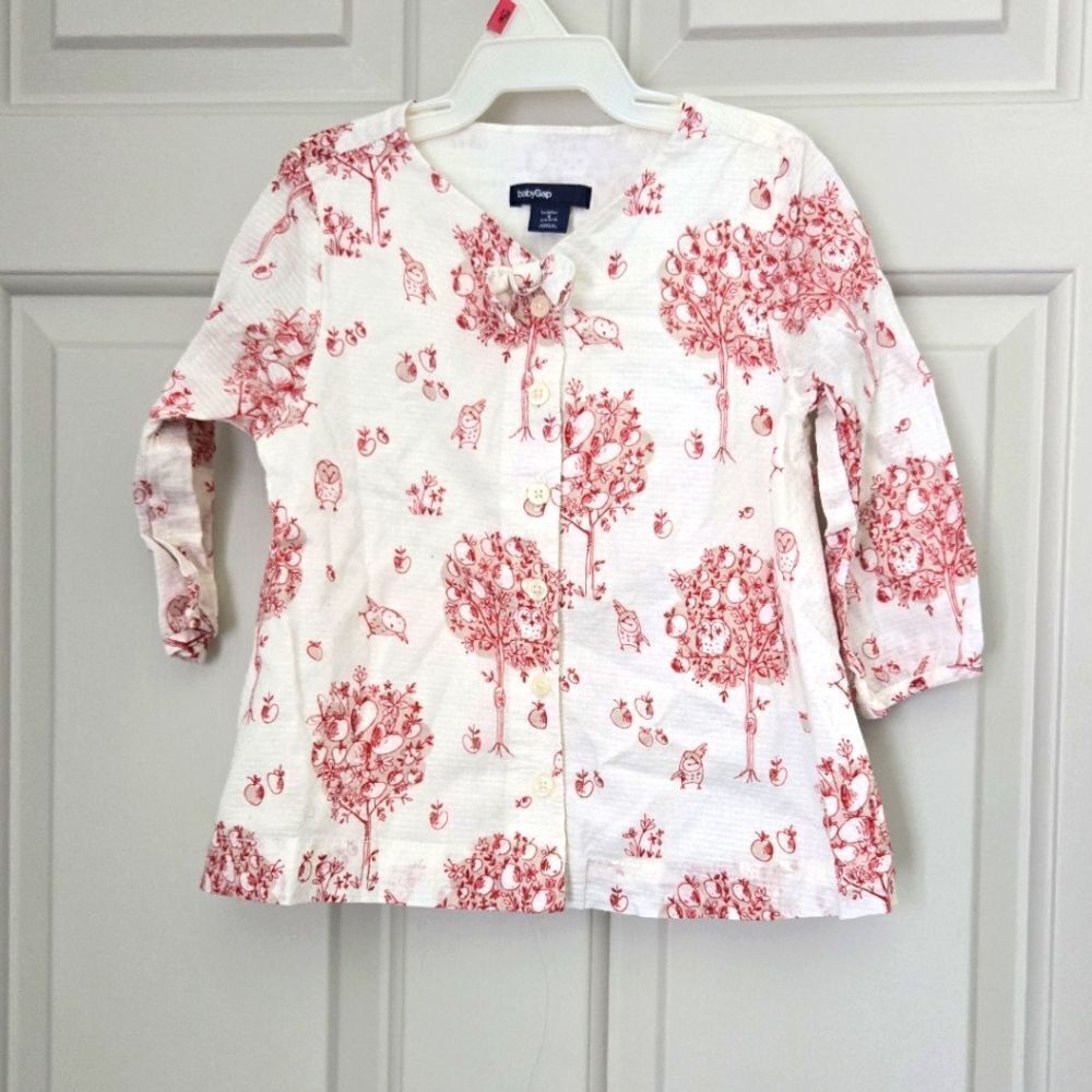 3/$20 Gap blouse size 4